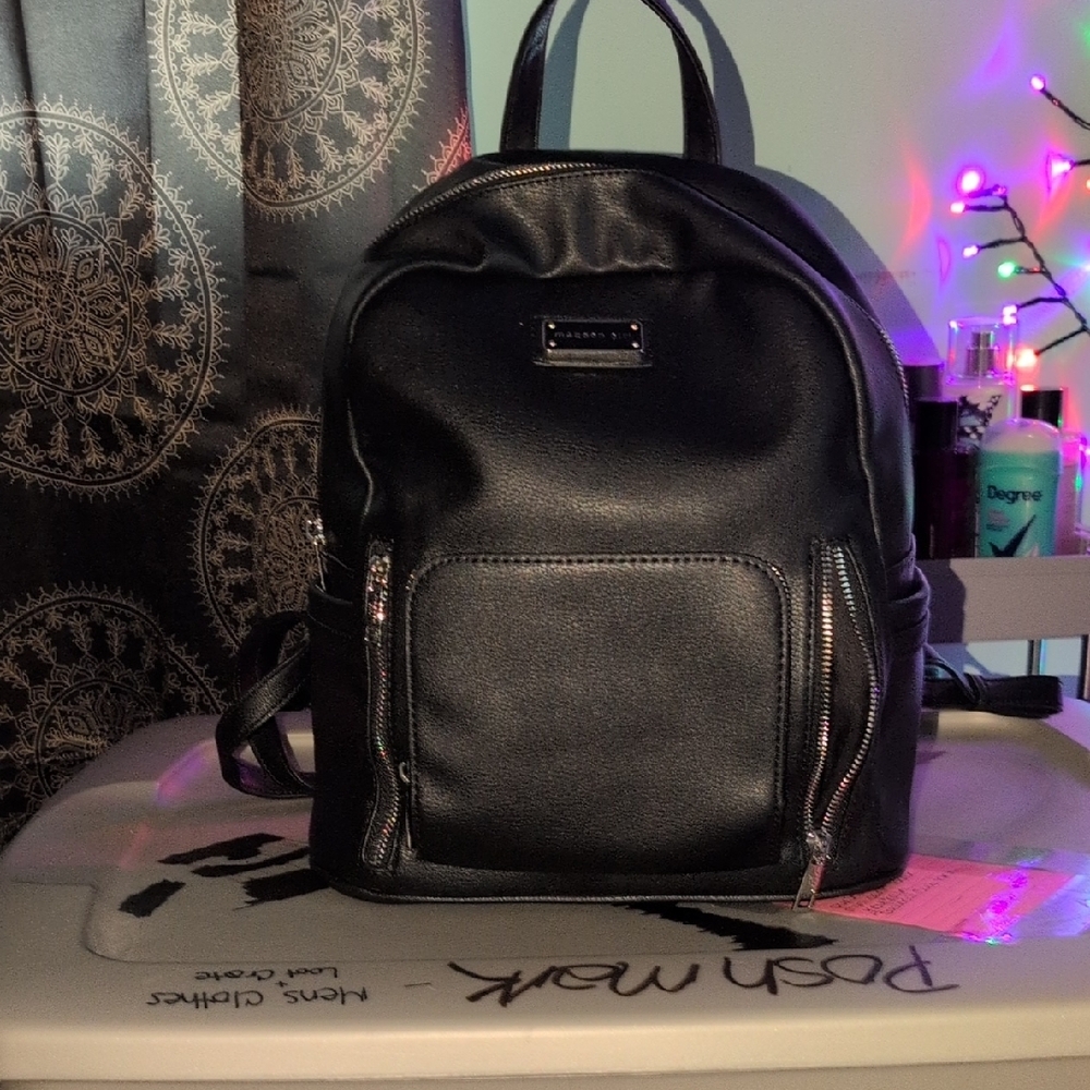 💓 FINAL MARKDOWN💓Black  Backpack